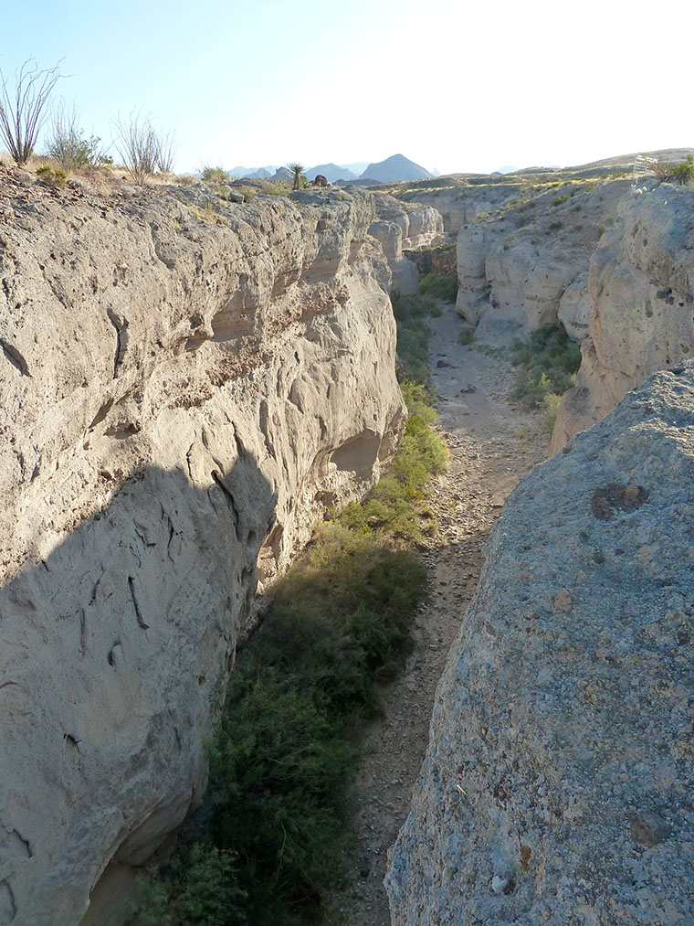 big-bend-tuff-canyon