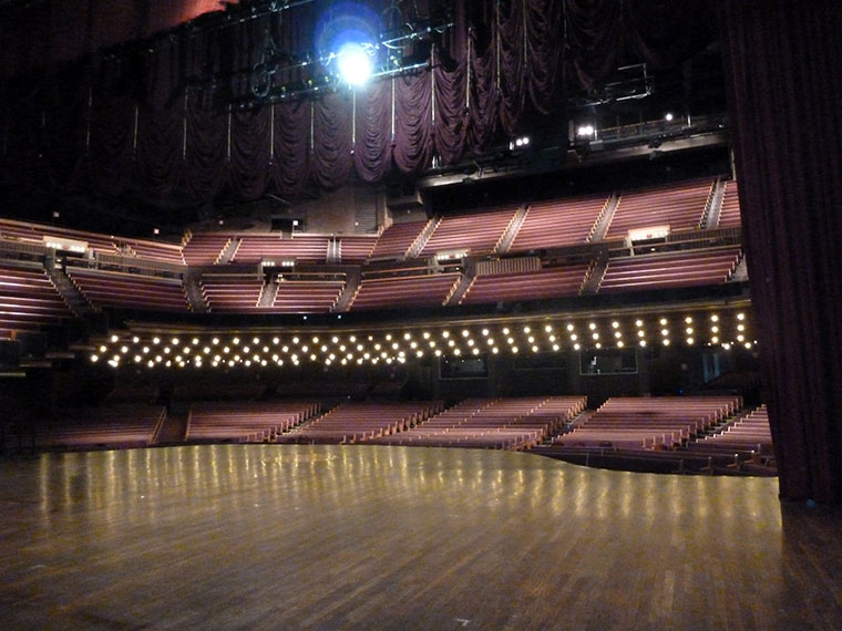 opry-stage