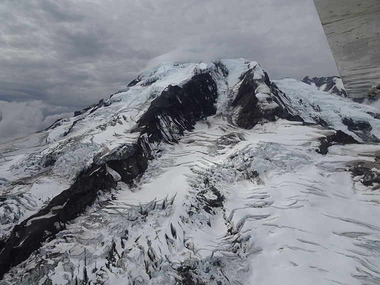 Flightseeing Mt Redoubt