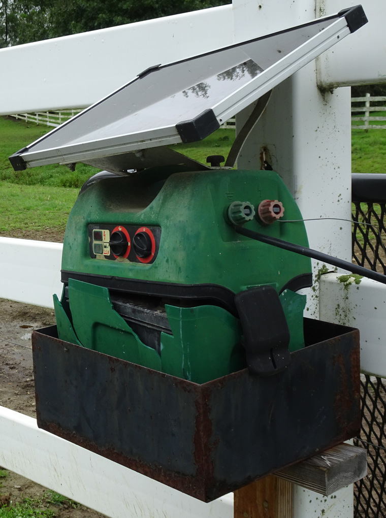 Amish Electric Fence2