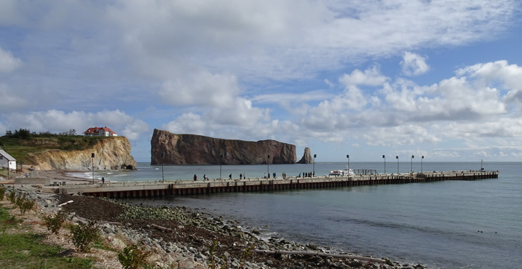 Gasp Perce rock and pier