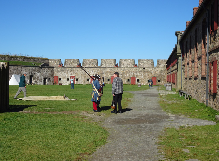 Louisbourg Actors