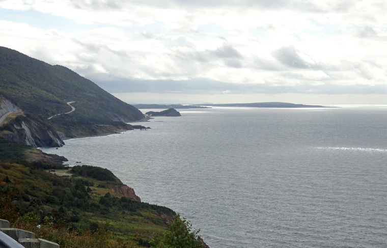 Cabot Trail - Trail at Pleasant Bay