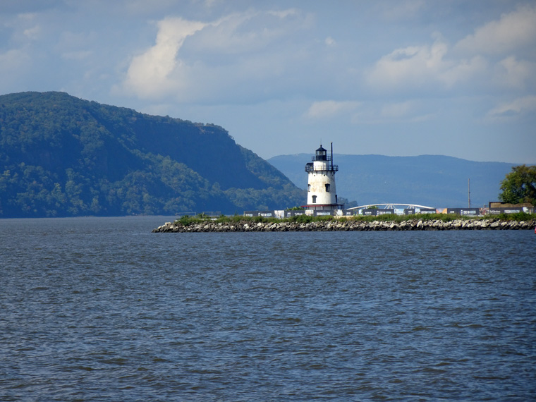 Tarrytown lighthouse