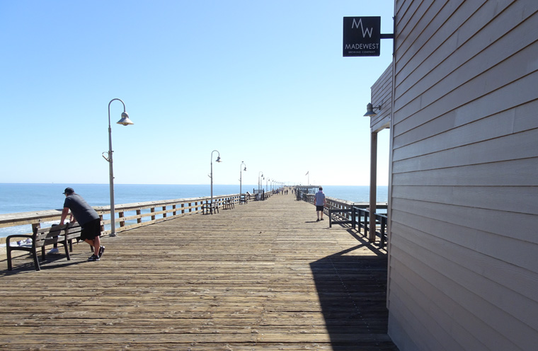 Ventua Pier from shore